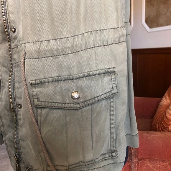 Max Jeans Military Sleeveless Vest Jacket, Size Small - Picture 10 of 13